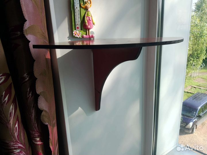 Угловая полка