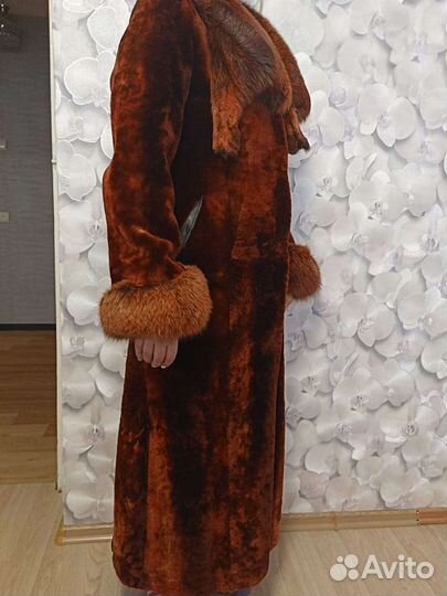 Шуба мутоновая женская