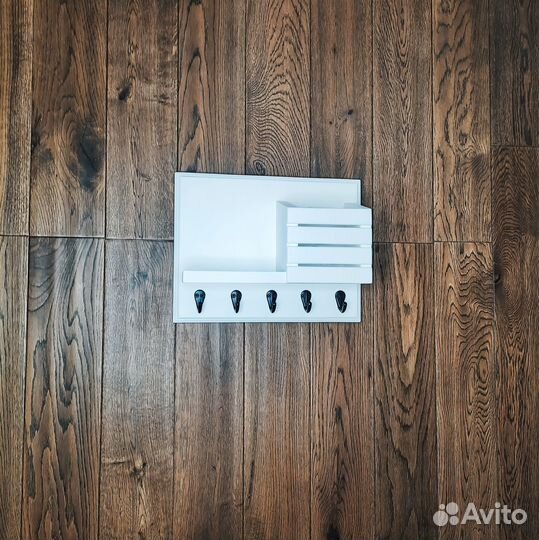 Полка настенная навесная