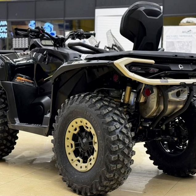 BRP Can-Am Outlander Max Backcountry 1000R, 2026, 1 км