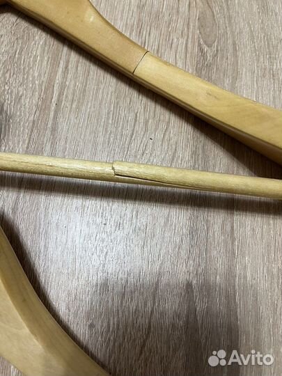 Плечики деревянные