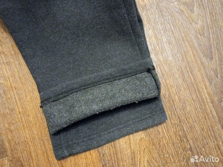 Спортивные штаны, рубашка