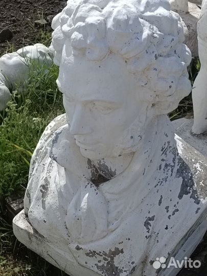 Литературные памятники СССР