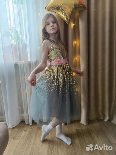 Нарядное платье 140 146