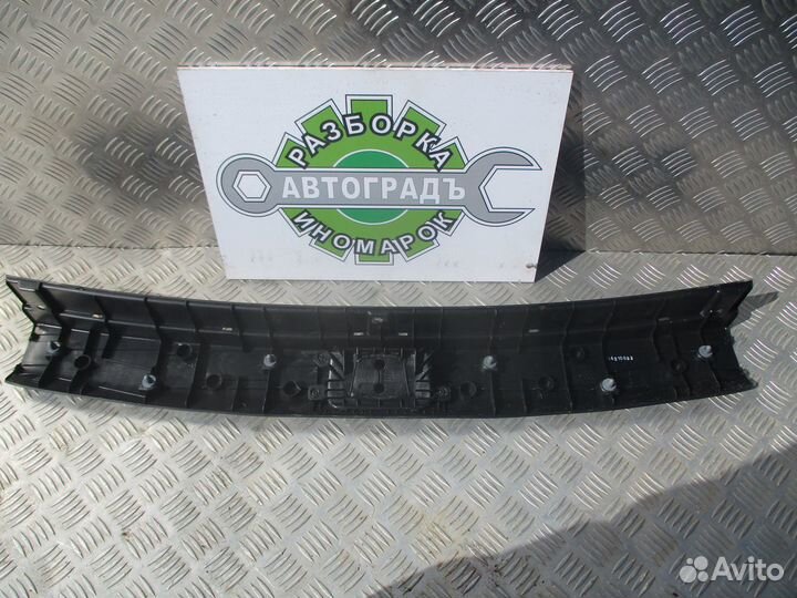 Обшивка задней панели багажника Kia Ceed 1 рест