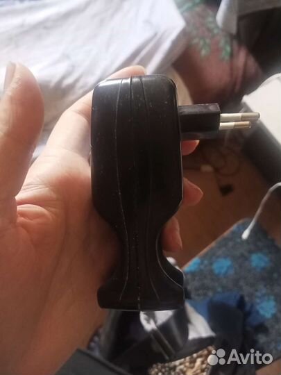 Зарядное устройство