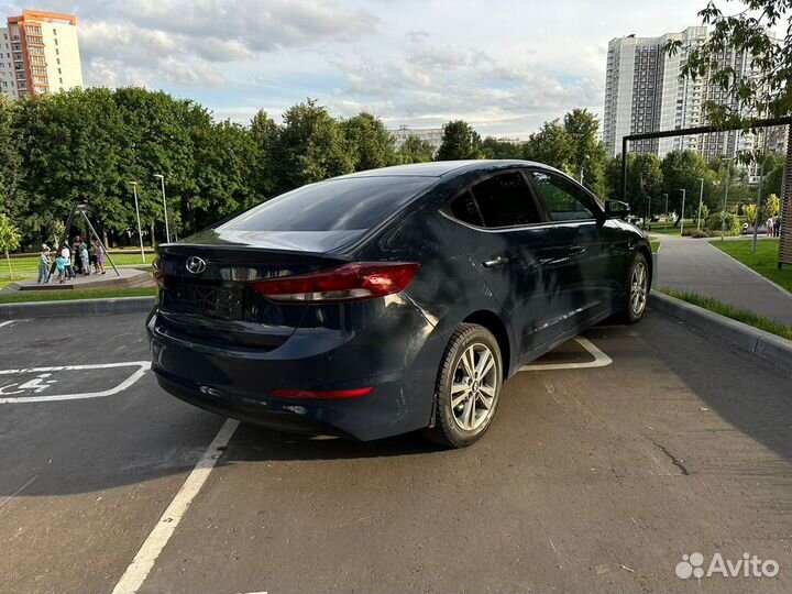 Hyundai Elantra 2.0 AT, 2016, 163 000 км