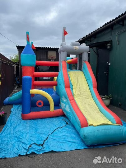 Надувной батут с горкой бу