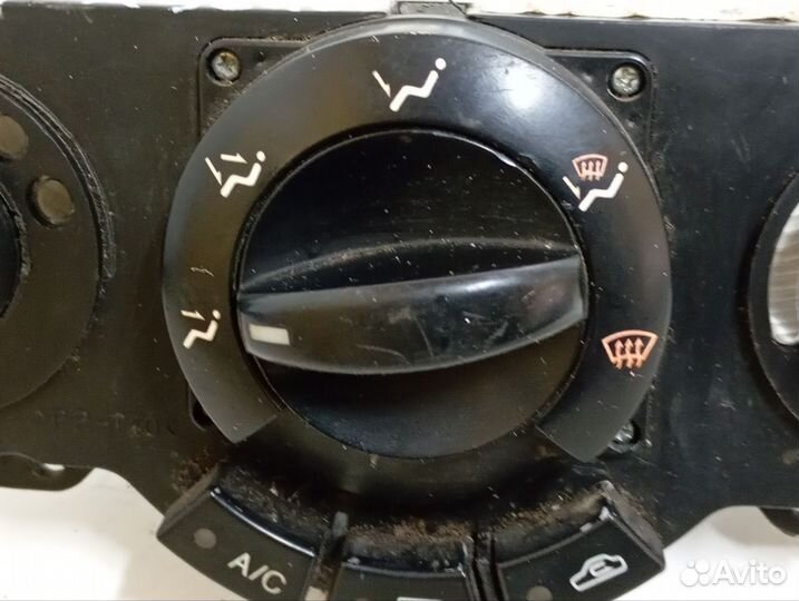 Блок управления отопителем Chevrolet Lacetti 2003