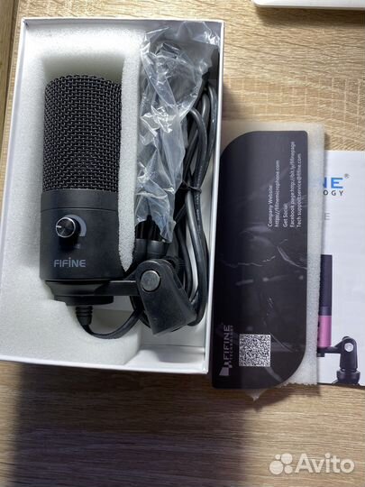 Микрофон настольный Fifine