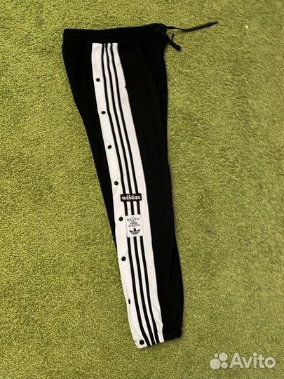 Спортивные штаны adidas