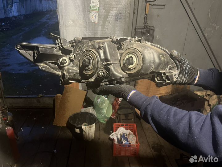 Фара toyota corolla 150 рестайл