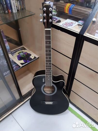 Гитара акустическая