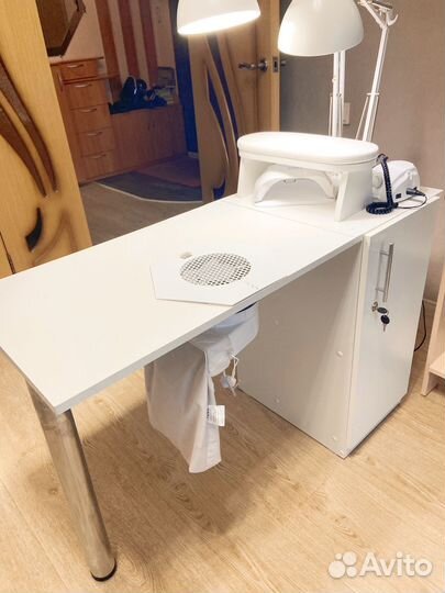 Вытяжка для маникюра + стол