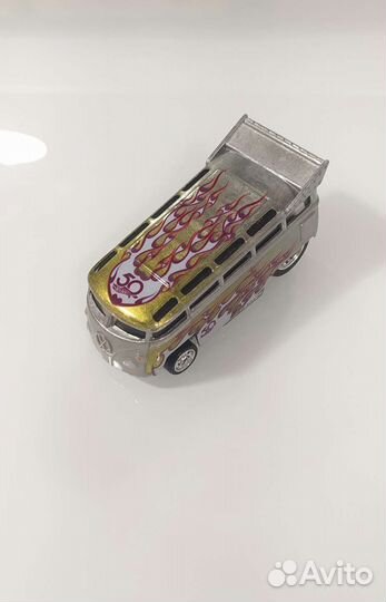 Hot wheels машинки