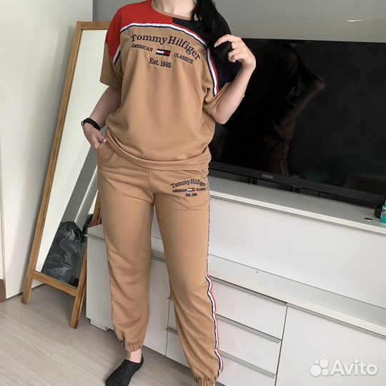 Спортивный костюм Tommy Hilfiger