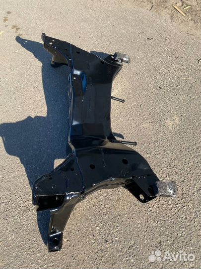 Подрамник Mitsubishi Outlander 1 арт. 11296