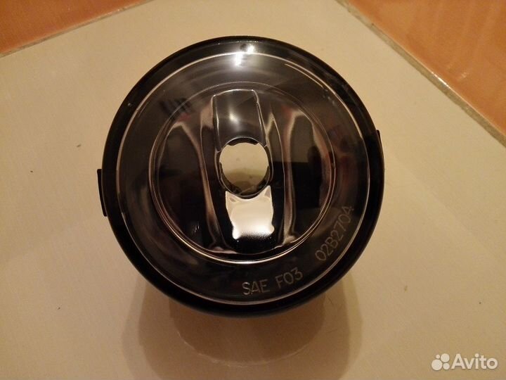 Фара противотуманная Nissan Presage U31 2003