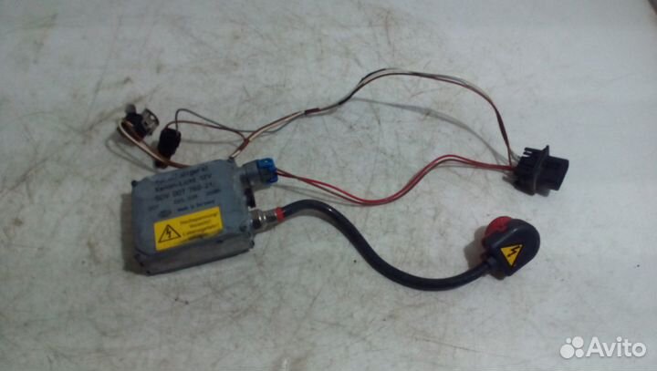 Блок розжига ксеноновой лампы Mercedes W210