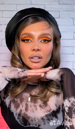 Визажист, стилист по причёскам