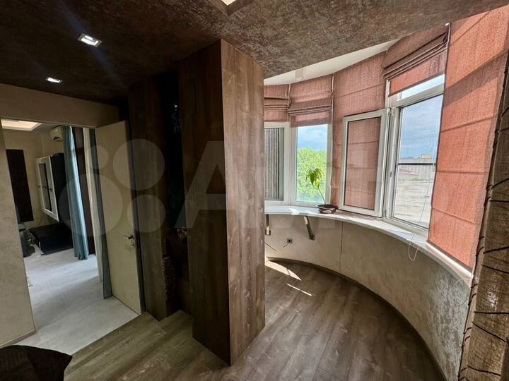 4-к. квартира, 102,2 м², 6/9 эт.