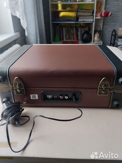 Проигрыватель винила