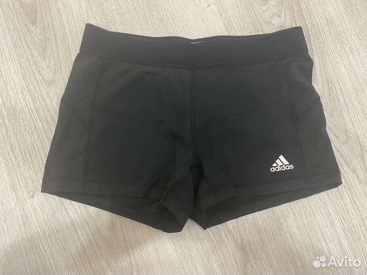 Шорты adidas женские