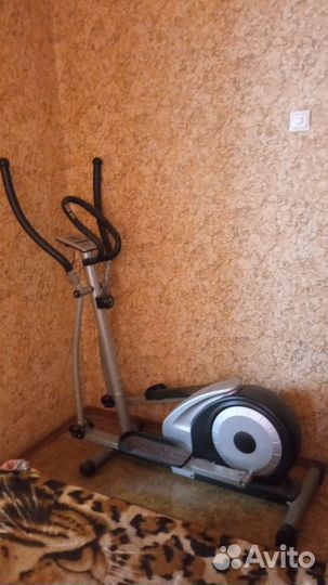 Эллиптический тренажер