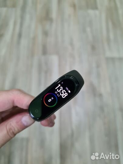 Умные смарт часы Xiaomi Mi band