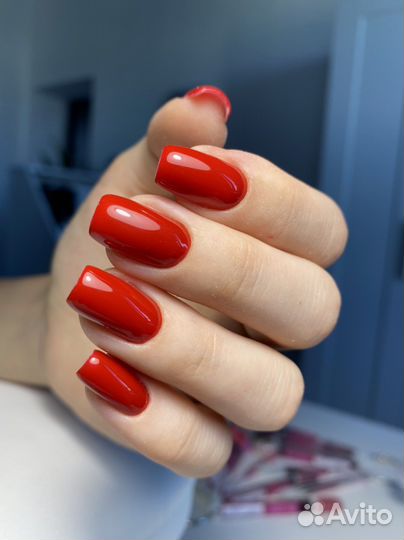 Маникюр с покрытием в студии на Первомайской