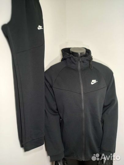 Спортивные костюмы