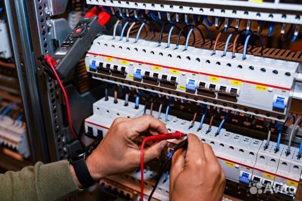 Электрик / Услуги электрика