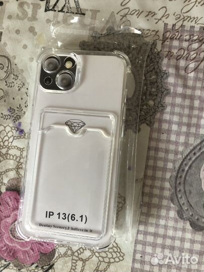 Чехол на iPhone 13