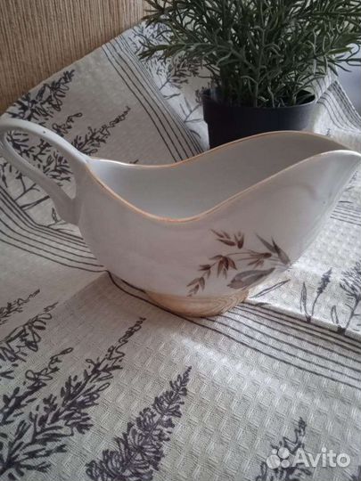 Сливочник, соусник