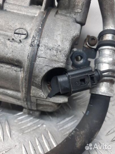 Компрессор кондиционера Volkswagen Golf хэтчбек