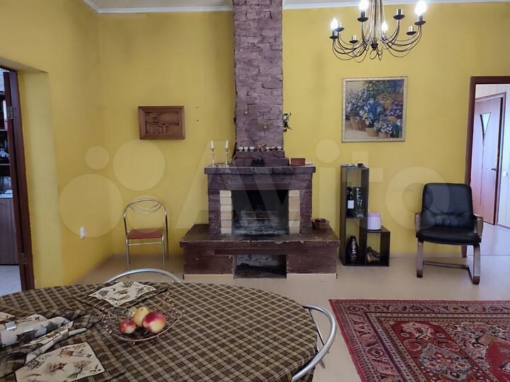 Дом 335 м² на участке 7 сот.