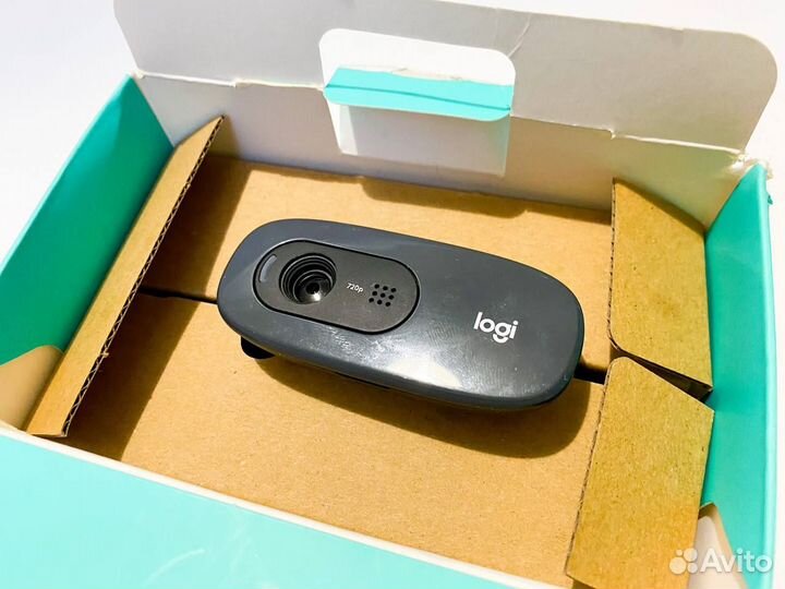 Веб-камера Logitech C270