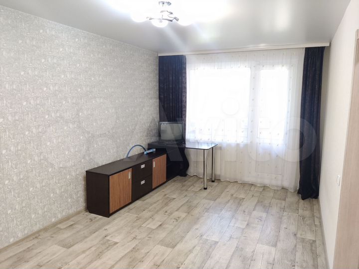 2-к. квартира, 43,6 м², 1/9 эт.