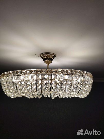 Люстра потолочная