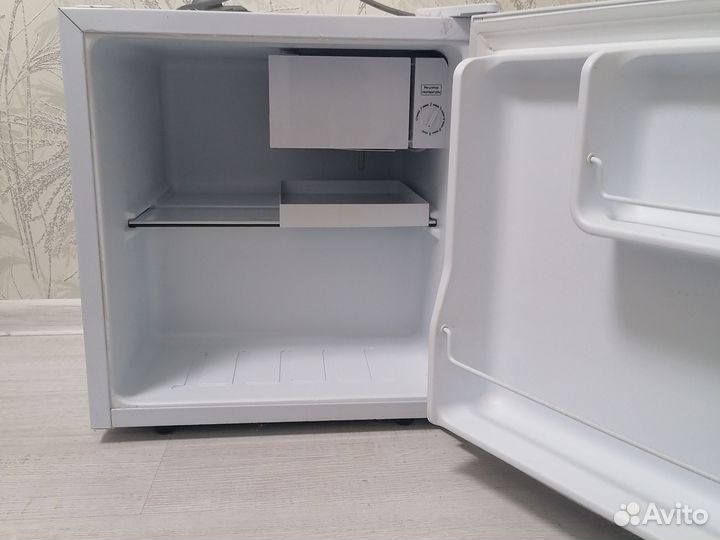 Мини бар холодильник