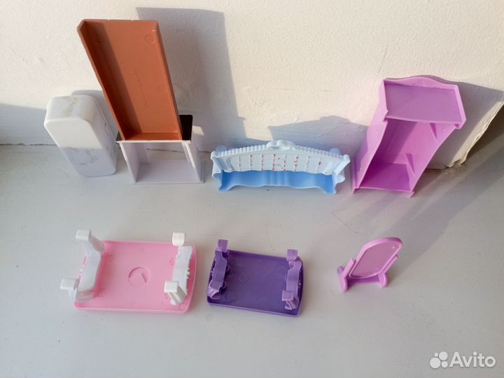 Набор мебели для кукольного домика