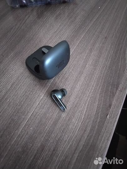 Беспроводные наушники jbl live pro 2 tws