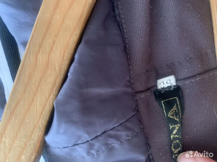 Плащь женский 50р