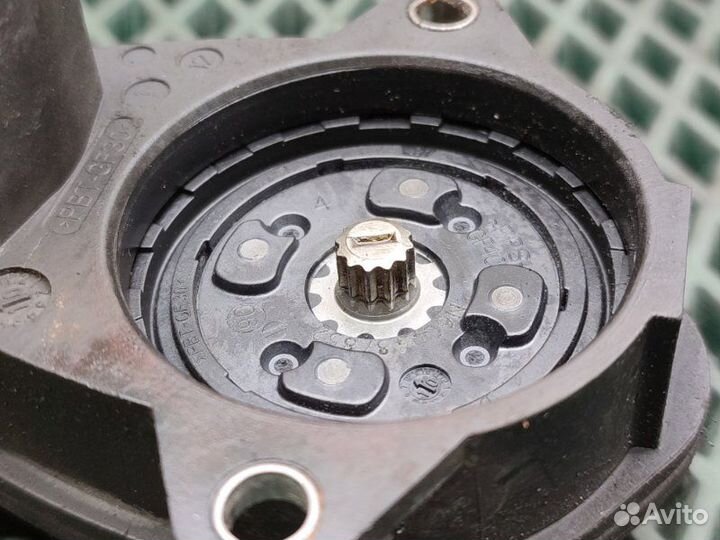 Моторчик стояночного тормоза задний правый Bmw 5