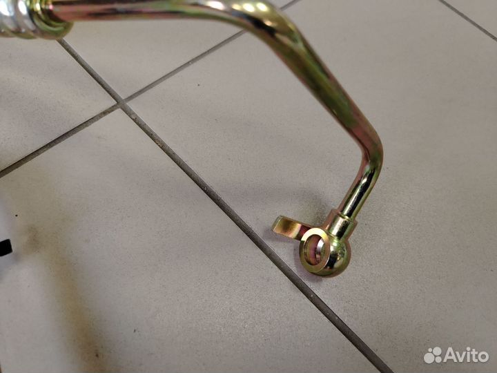 Трубка гур Чери Бонус А13