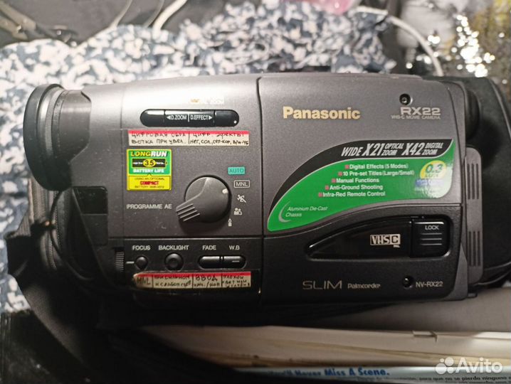 Видеокамера кассетная Panasonic NV-RX22EU