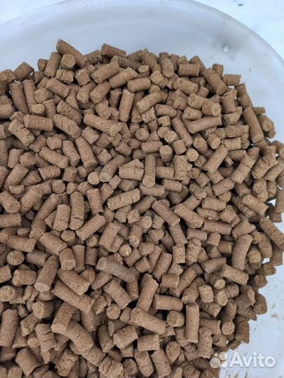 Сухой корм для собак и кошек