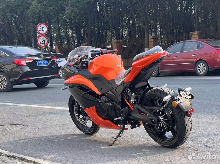 Электромотоцикл Ducati Panigale