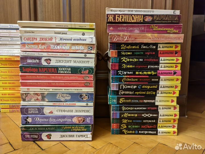 Книги детективы, любовные романы 104 шт