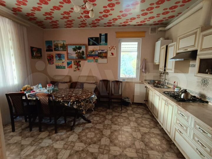 Дом 135 м² на участке 5 сот.